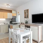 Hills - One Bedroom With Balcony And Sea View