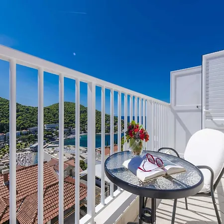 Hills - One Bedroom With Balcony And Sea View Dubrownik