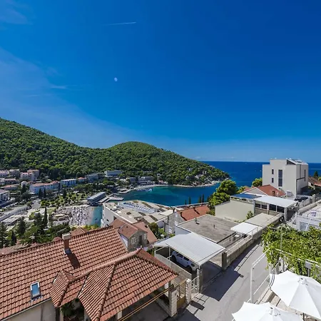 Apartment Hills - One Bedroom With Balcony And Sea View *