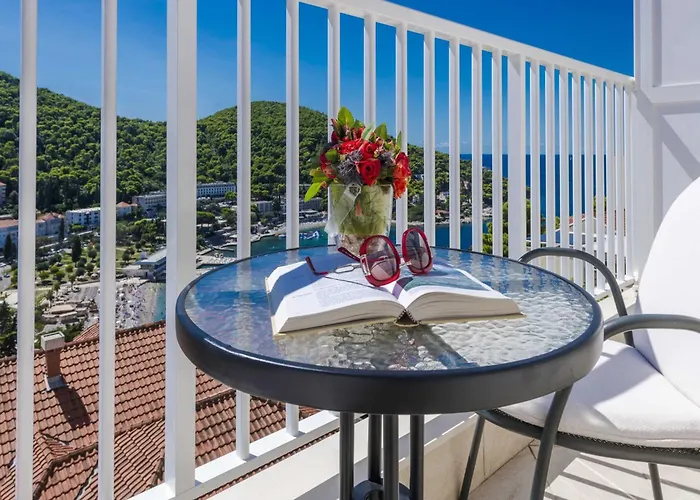 Hills - One Bedroom With Balcony And Sea View Apartment Dubrovnik
