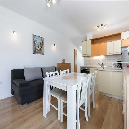 아파트 Hills - One Bedroom With Balcony And Sea View