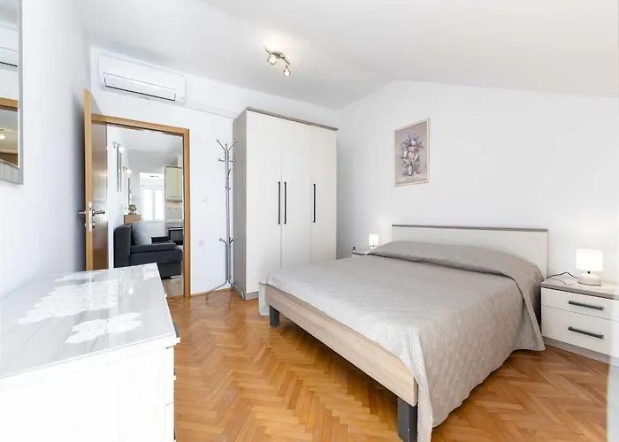 아파트 Hills - One Bedroom With Balcony And Sea View *
