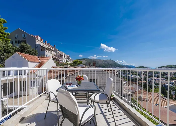 Hills - One Bedroom With Balcony And Sea View Dubrovnik